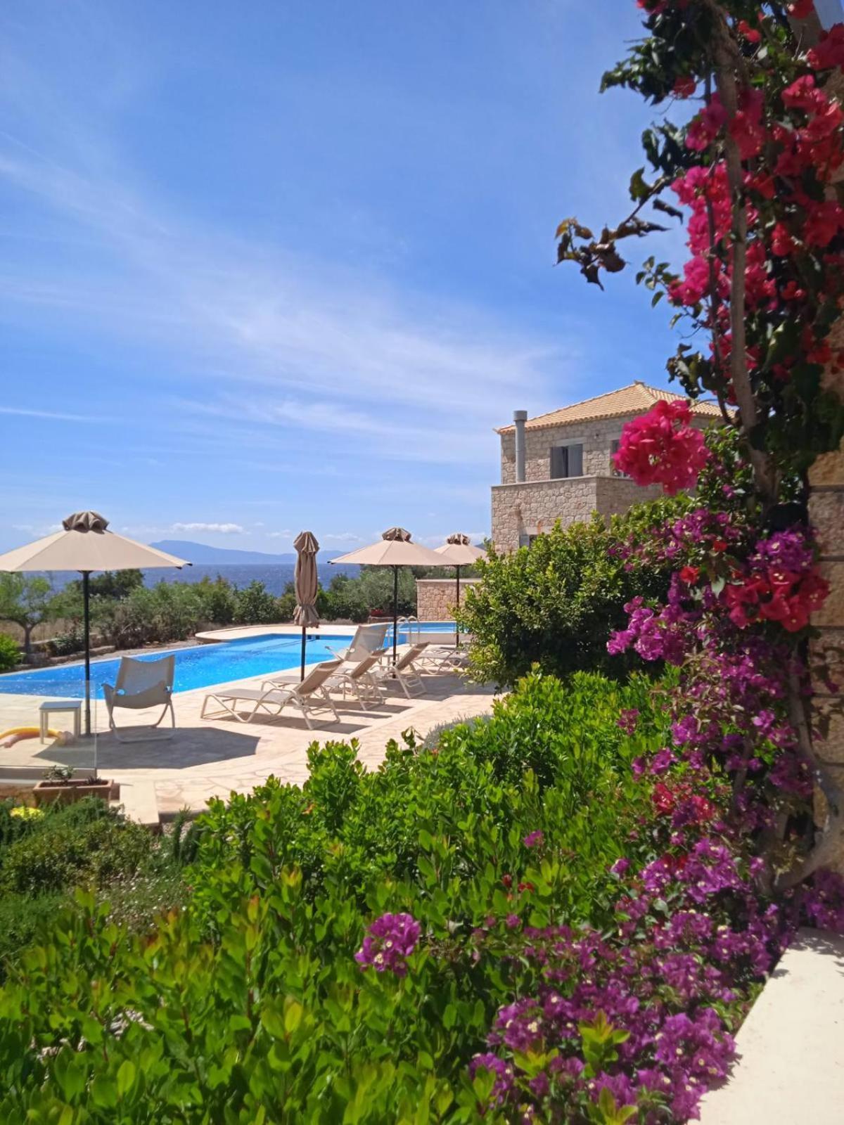 Mythos Villas Stoupa Luaran gambar